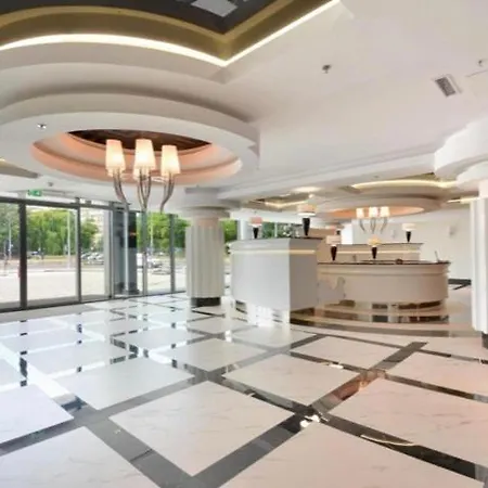 Bc Sky Tower Spa Jacusi Sauna Pool 아파트